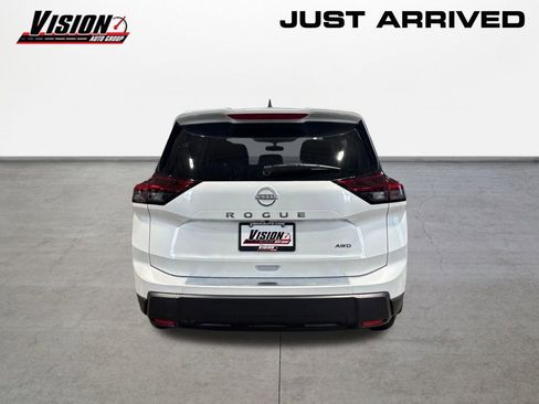 New 2026 Nissan Rogue SV w/ Cold Weather Package image 6