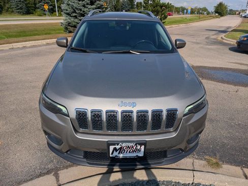 Used 2021 Jeep Cherokee Latitude Lux image 4