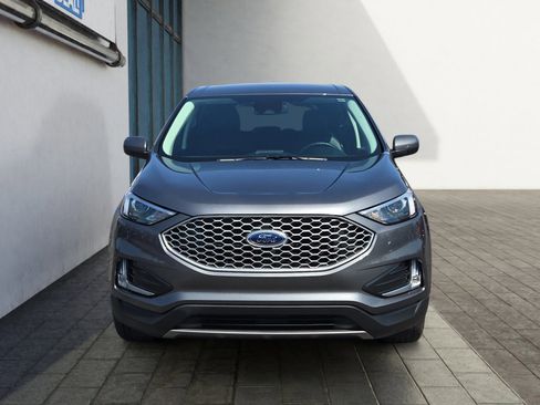 Used 2024 Ford Edge SEL w/ Convenience Package image 8