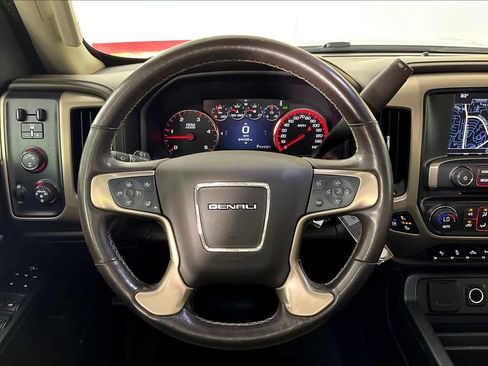 Used 2016 GMC Sierra 2500 Denali w/ Duramax Plus Package image 5