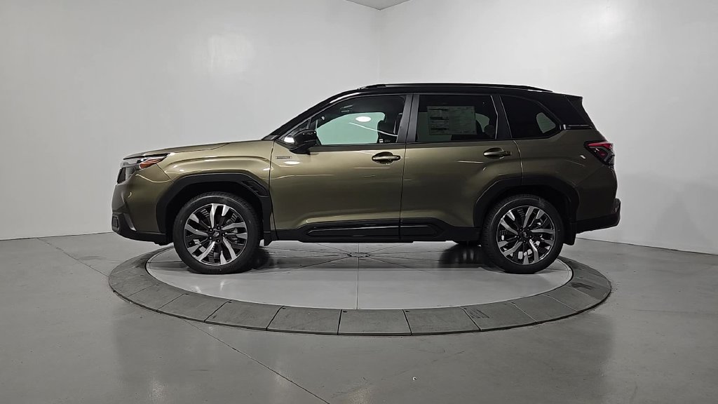 New 2026 Subaru Forester Touring AWD/4WD image 2