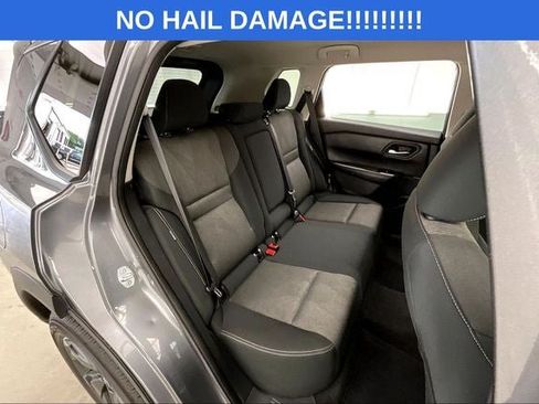 Used 2024 Nissan Rogue SV AWD/4WD image 18