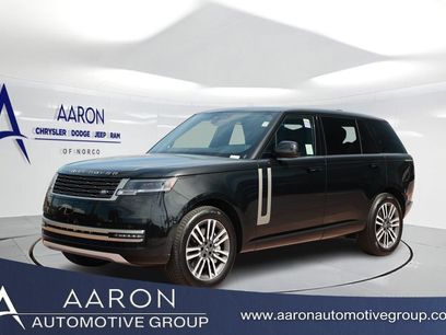 Used 2025 Land Rover Range Rover Long Wheelbase SE