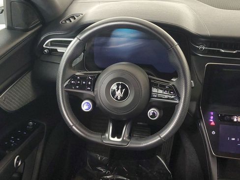 Used 2024 Maserati Grecale GT image 17