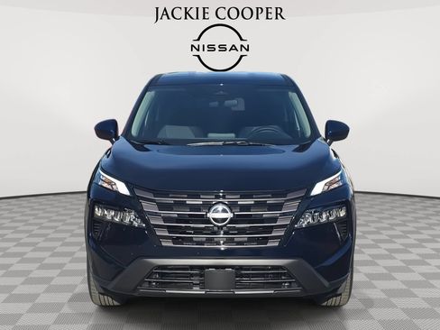 New 2026 Nissan Rogue SV w/ Cold Weather Package FWD image 2
