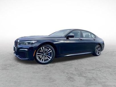 Used 2022 BMW 750i xDrive w/ Luxury Rear Seating Package