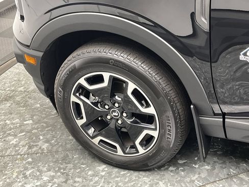 Used 2024 Ford Bronco Sport Outer Banks w/ Tech Package image 33