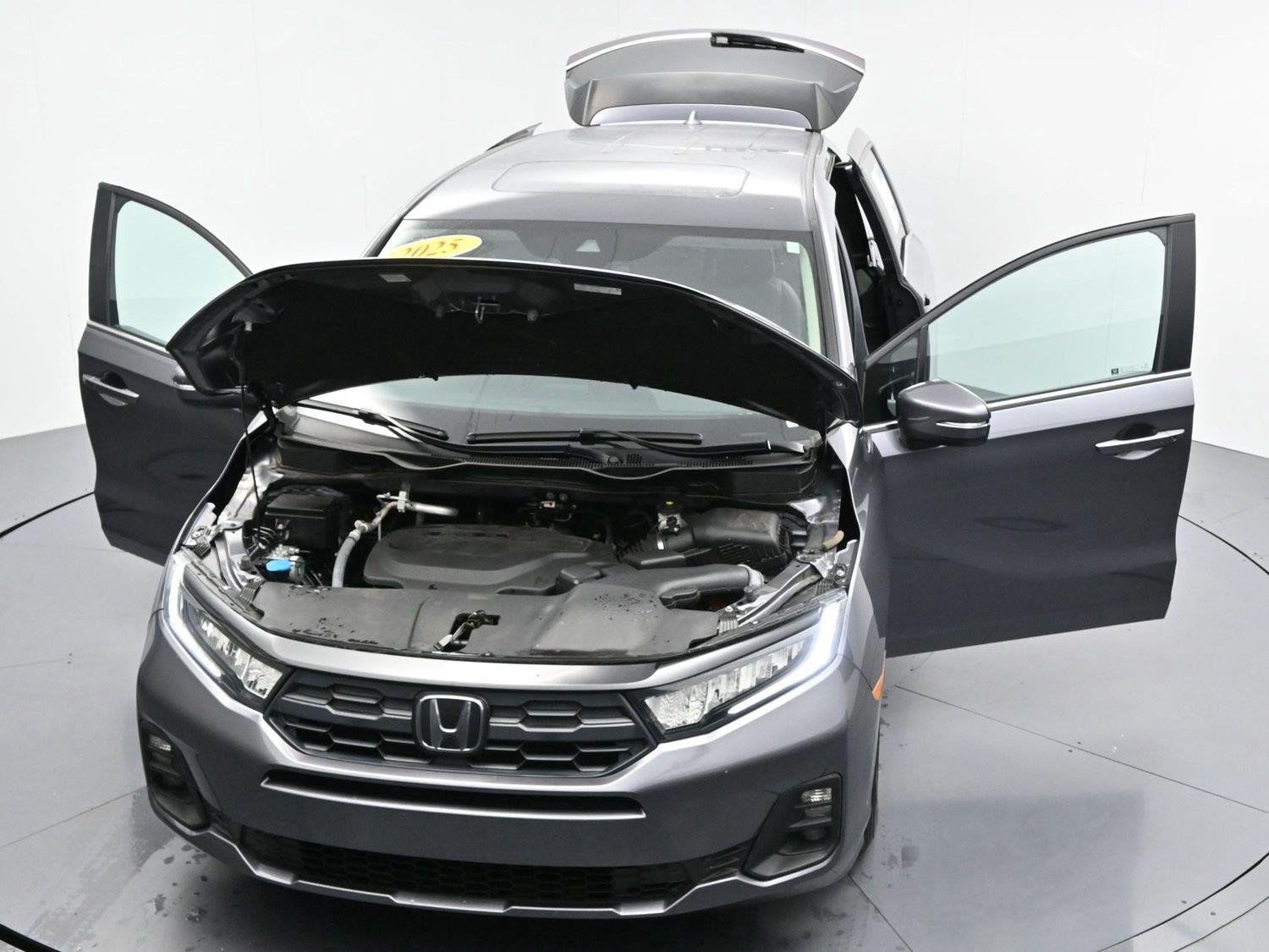 Used 2025 Honda Odyssey EX-L image 51