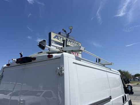 Used 2023 RAM ProMaster 2500 FWD image 15