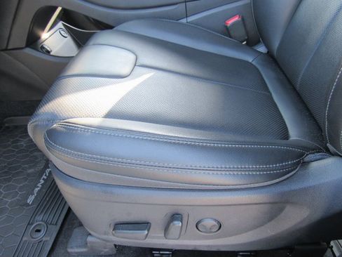 Used 2023 Hyundai Santa Fe SEL Premium image 15