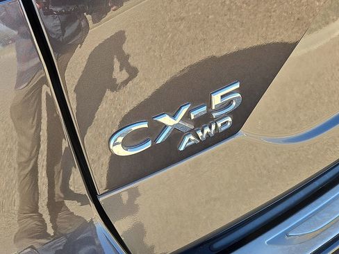 Used 2023 MAZDA CX-5 AWD 2.5 S w/ Preferred Package image 12
