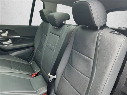 Certified 2026 Mercedes-Benz GLS 450 4MATIC image 14