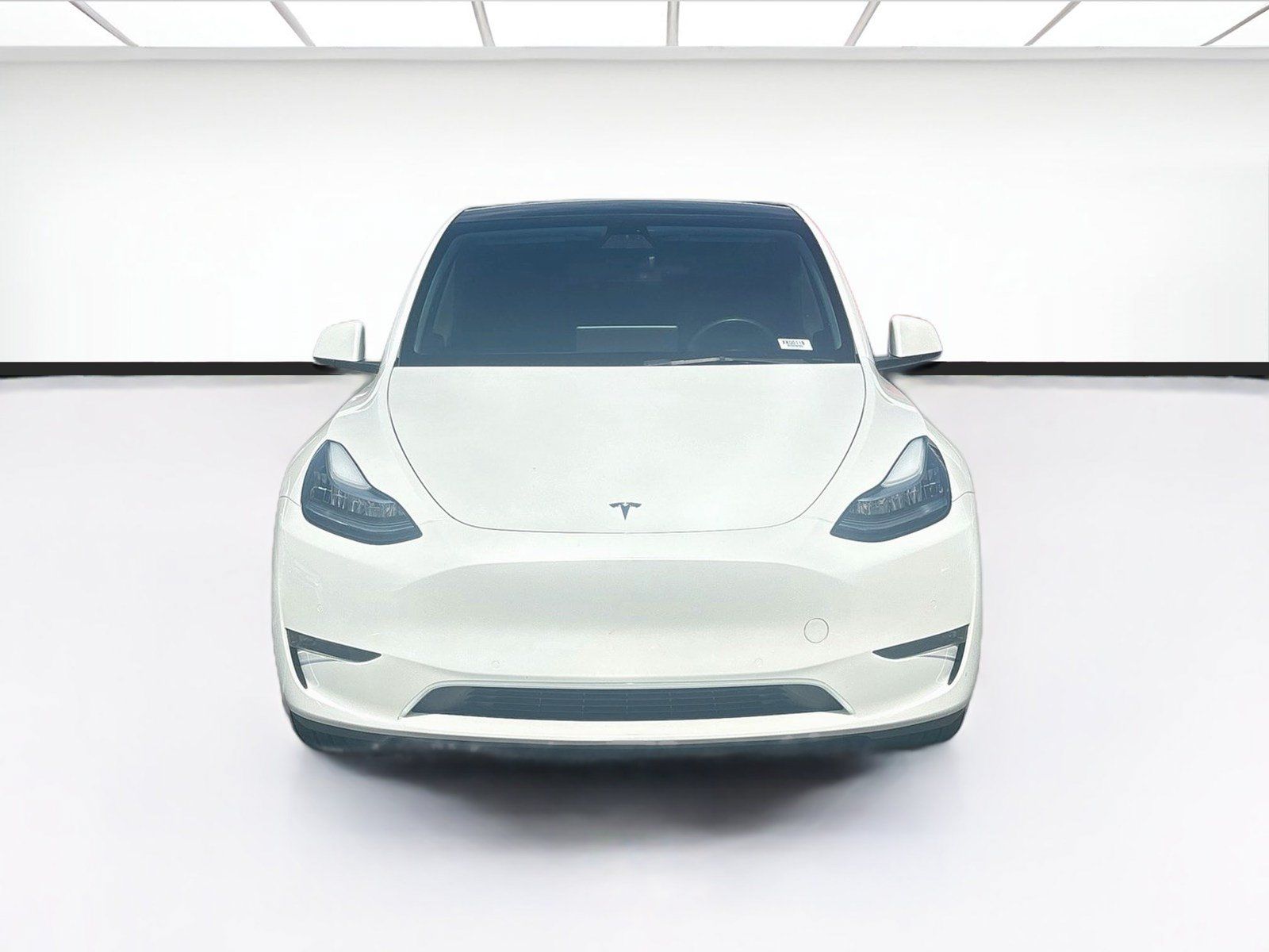 Used 2022 Tesla Model Y Long Range AWD/4WD image 2