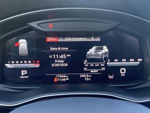Used 2023 Audi SQ7 Premium Plus AWD/4WD image 30