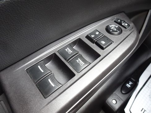 Used 2015 Acura ILX w/ Premium Package image 14