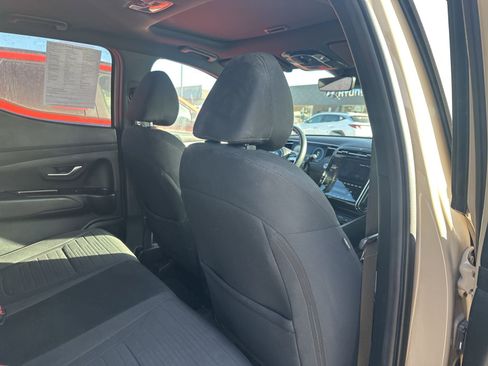 Used 2023 Hyundai Santa Cruz SEL Premium image 23