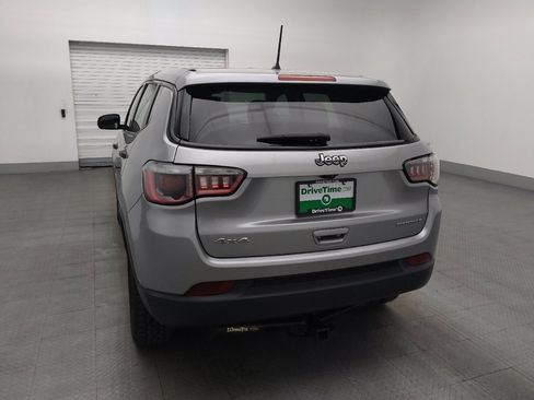 Used 2018 Jeep Compass Sport AWD/4WD image 6