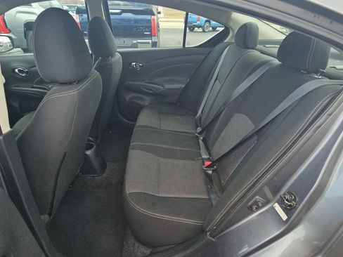 Used 2018 Nissan Versa SV FWD image 27