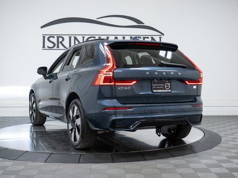 Certified 2024 Volvo XC60 T8 Plus w/ Climate Package AWD/4WD image 28