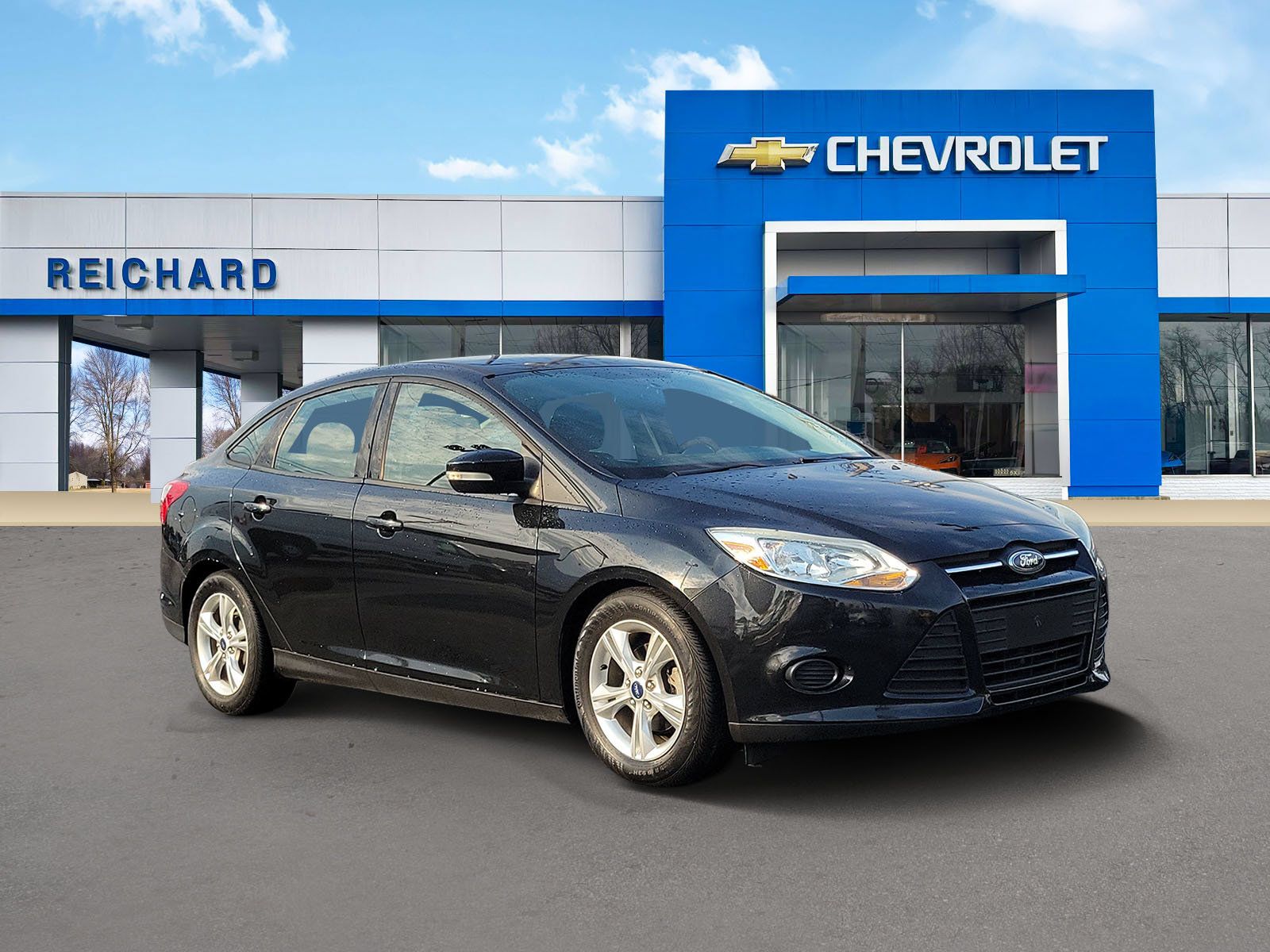 Used 2014 Ford Focus SE FWD image 1