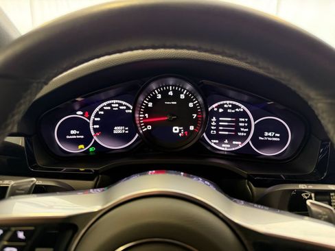 Certified 2023 Porsche Cayenne Platinum Edition AWD/4WD image 18