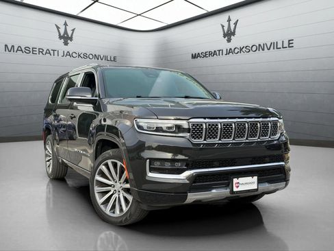 Used 2023 Jeep Grand Wagoneer Series II image 1