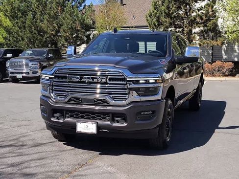 New 2026 RAM 3500 Laramie AWD/4WD image 4