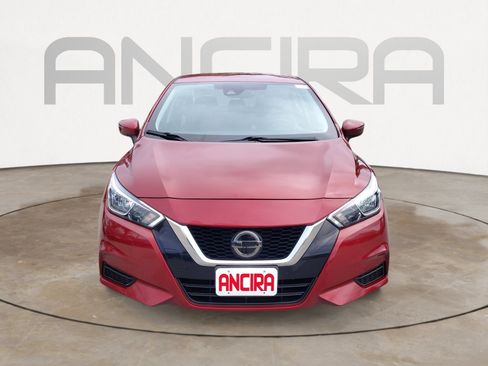 Used 2021 Nissan Versa SV FWD image 7
