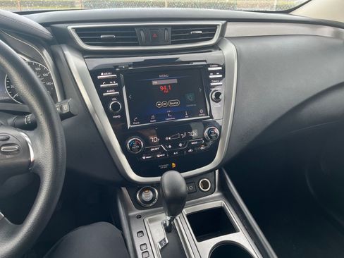 Used 2023 Nissan Murano S image 17