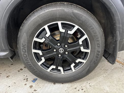 Used 2019 Nissan Pathfinder SV w/ Rock Creek Edition AWD/4WD image 30