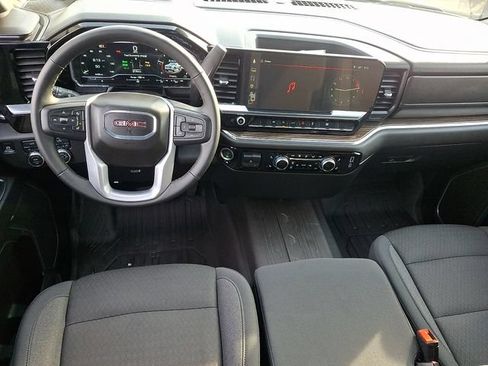 Used 2025 GMC Sierra 1500 Elevation AWD/4WD image 11