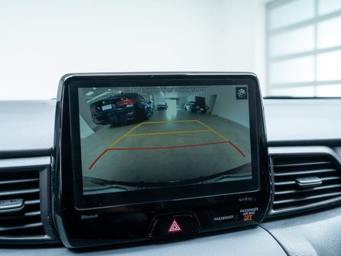 Used 2022 Hyundai Veloster N FWD image 13