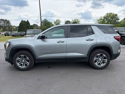 Used 2025 GMC Terrain Elevation image 5