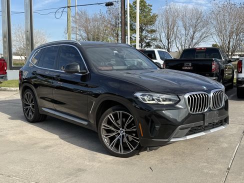 Used 2023 BMW X3 sDrive30i w/ Premium Package image 2
