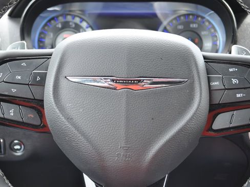 Used 2023 Chrysler 300 S w/ Comfort Group RWD image 12