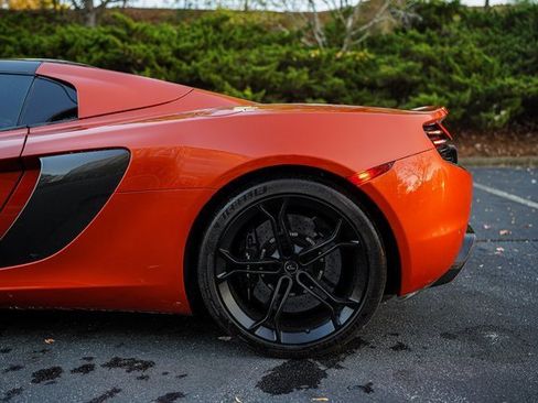 Used 2016 McLaren 650S Spider image 13