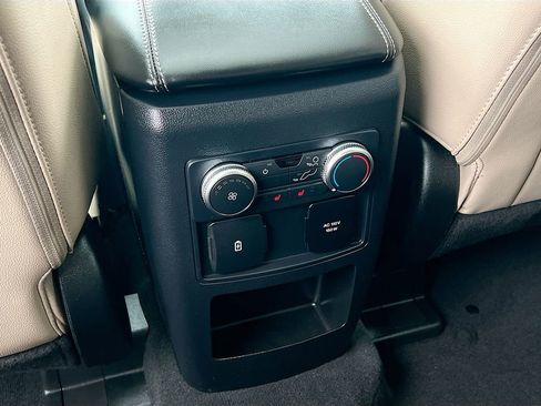 Used 2021 Ford Explorer Limited w/ Equipment Group 301A image 26