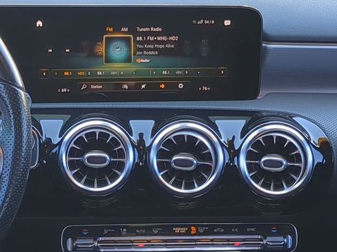 Used 2021 Mercedes-Benz A 220 image 24