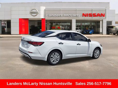 Used 2025 Nissan Sentra S FWD image 3