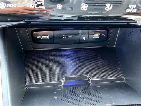 Used 2024 Hyundai Tucson Limited image 33