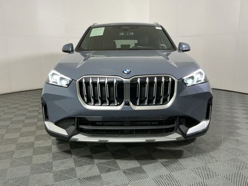 Certified 2025 BMW X1 xDrive28i w/ Technology Package AWD/4WD image 3