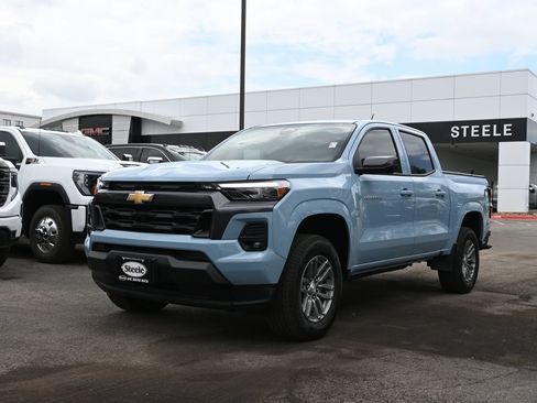 Used 2025 Chevrolet Colorado LT w/ LT Convenience Package RWD image 1