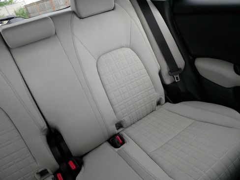 Certified 2026 Honda HR-V LX image 14
