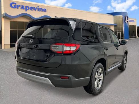 New 2025 Honda Pilot EX-L image 7