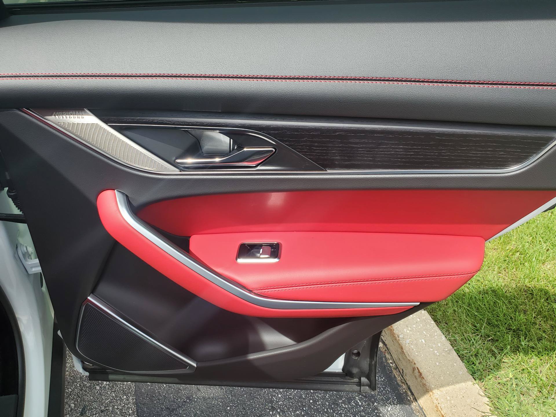 New 2026 Jaguar F-PACE R-Dynamic S AWD/4WD image 18
