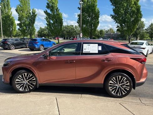 Used 2024 Lexus RX 350 w/ Convenience Package AWD/4WD image 6