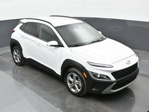 Certified 2023 Hyundai Kona SEL image 29