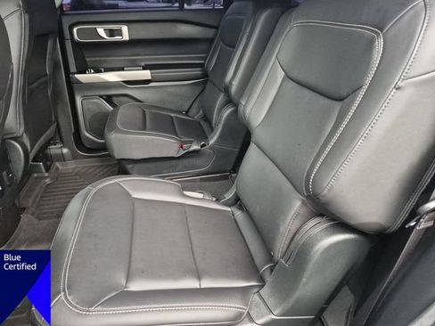 Certified 2023 Ford Explorer XLT w/ Equipment Group 202A RWD image 29