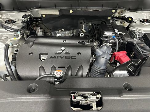 Used 2019 Mitsubishi Outlander Sport ES AWD/4WD image 60