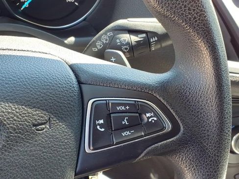 Used 2017 Ford Escape SE AWD/4WD image 22